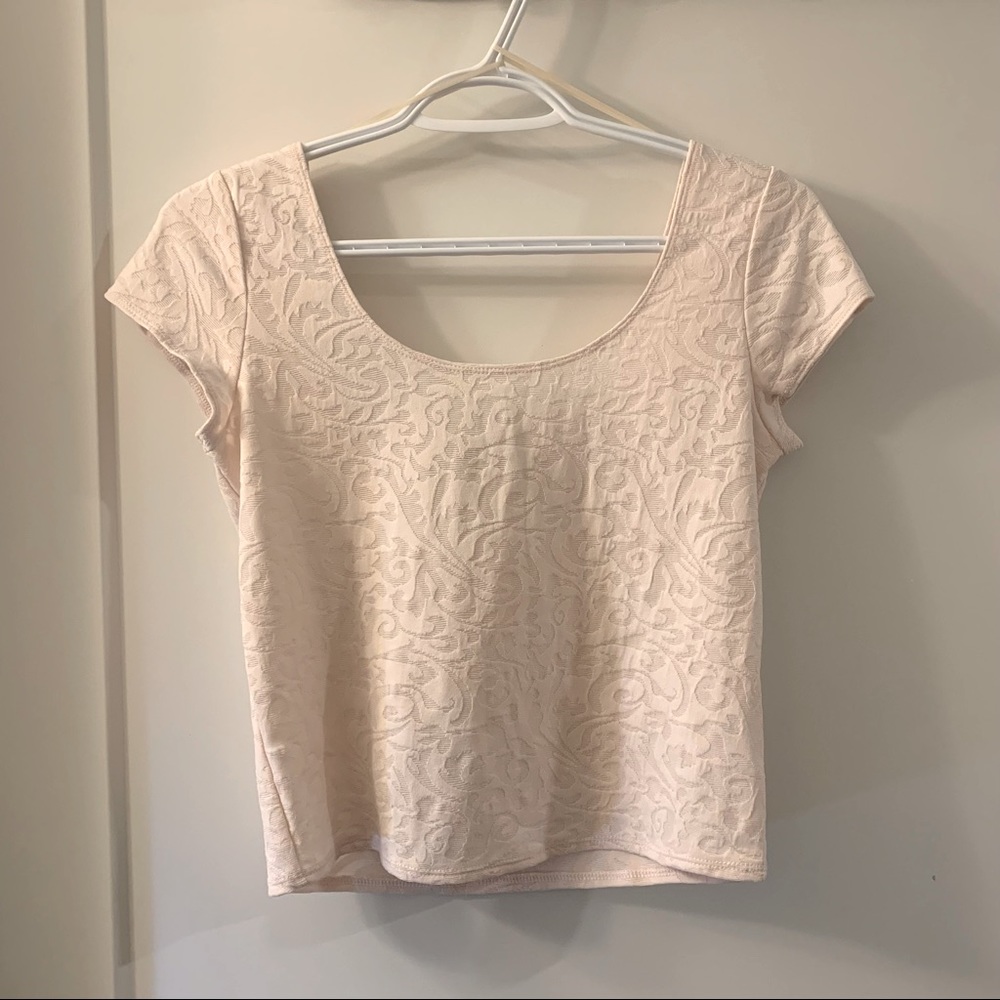 *2/$15* NWOT Blush Crop Top